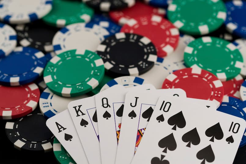 Thuật ngữ trong poker về vị trí trên bàn cược